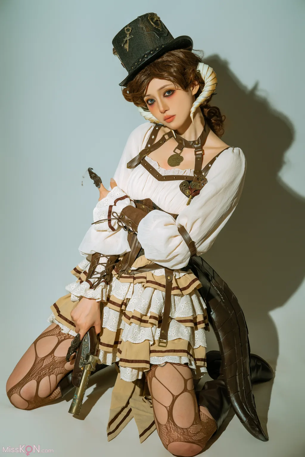 Coser@云溪溪 (Yunx1x1): 菠萝 阿留塔斯·菲尼 (15 photos)