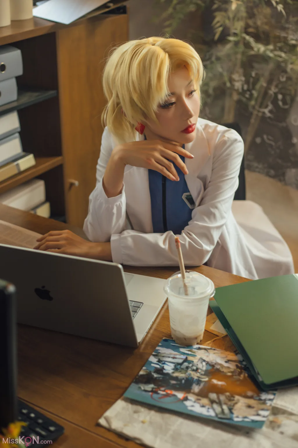 Coser@如月灰: 赤木律子 (36 photos)