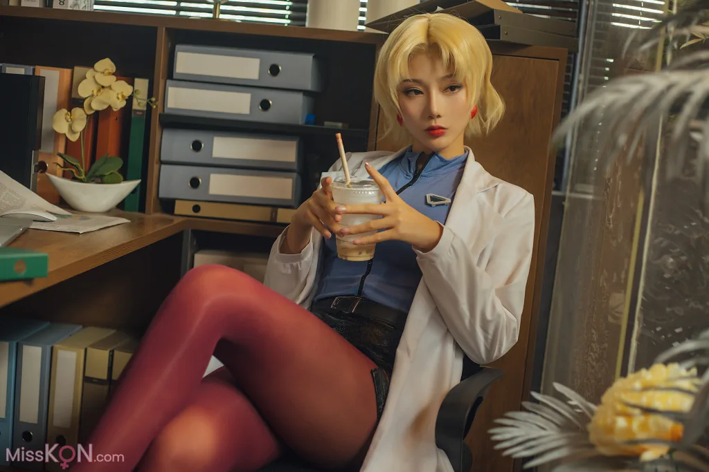 Coser@如月灰: 赤木律子 (36 photos)