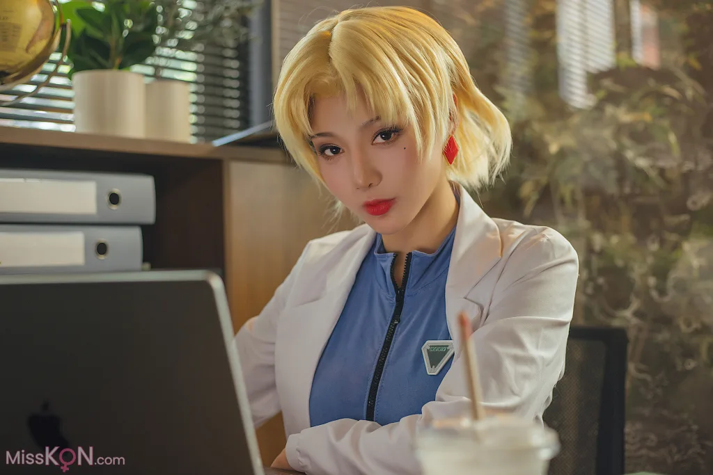 Coser@如月灰: 赤木律子 (36 photos)