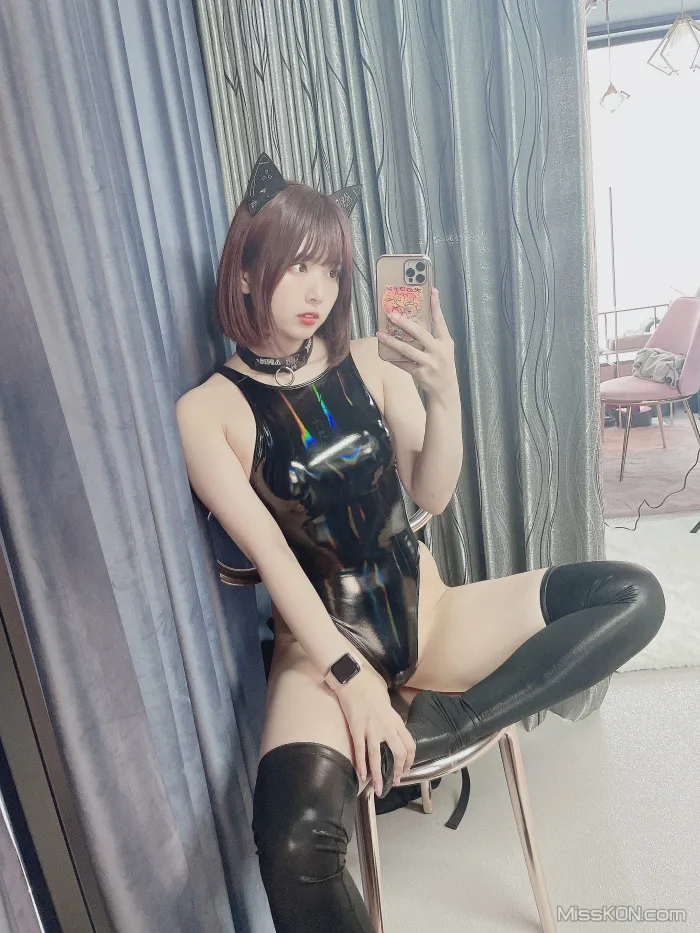Coser@Tomiko (とみこ): Fantia有料 2020 – 2022 (1050 photos )