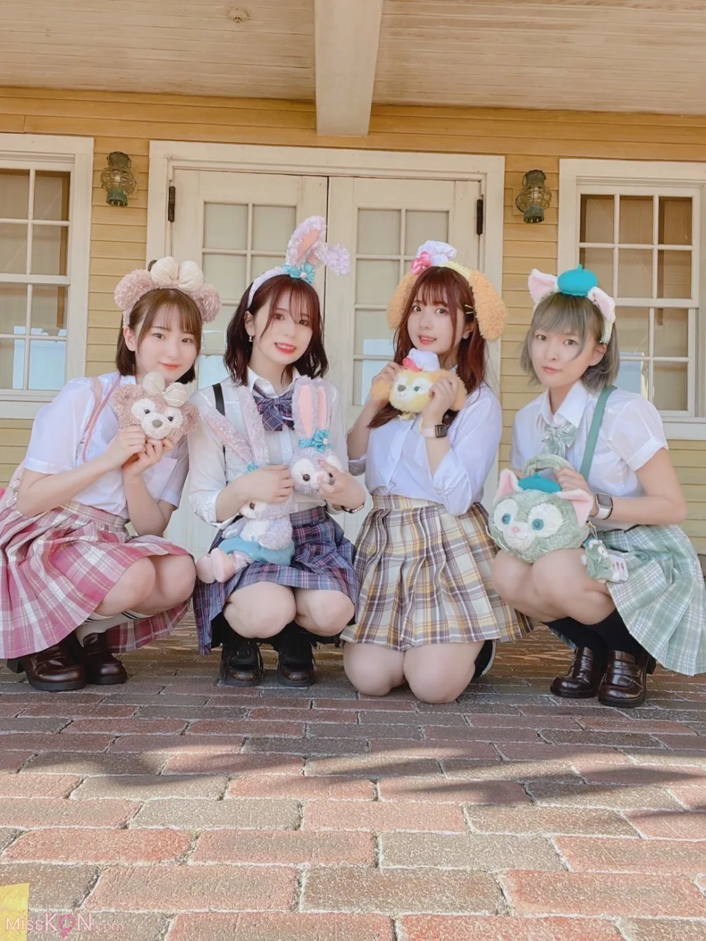 Coser@Tomiko (とみこ): Fantia無料 (289 photos )