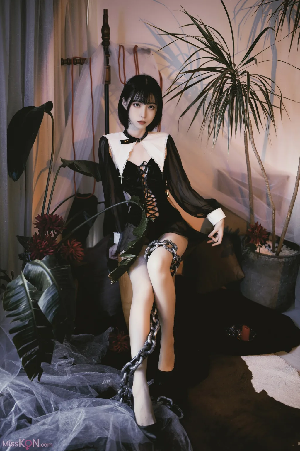 Coser@许岚LAN: 修女创作 (37 photos)