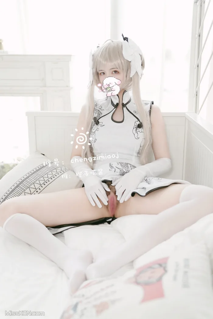 Coser@橙子喵酱: 大尺度写真8套最全合集 (960 photos )
