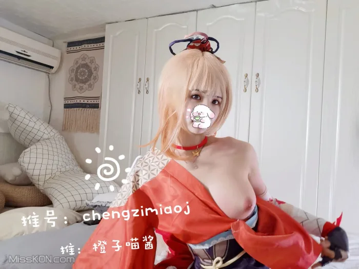 Coser@橙子喵酱: 大尺度写真8套最全合集 (960 photos )