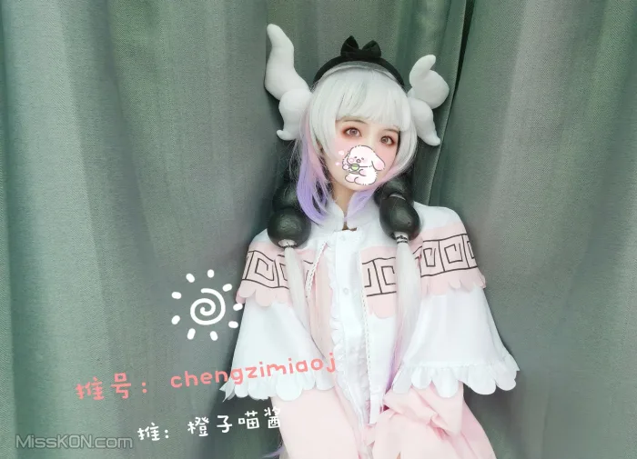 Coser@橙子喵酱: 大尺度写真8套最全合集 (960 photos )