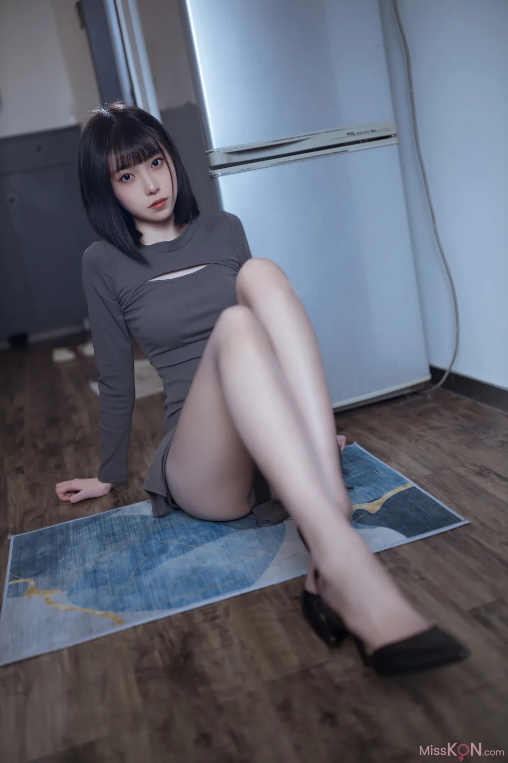 Coser@许岚LAN: 灰丝姐姐 (40 photos) – Page 3