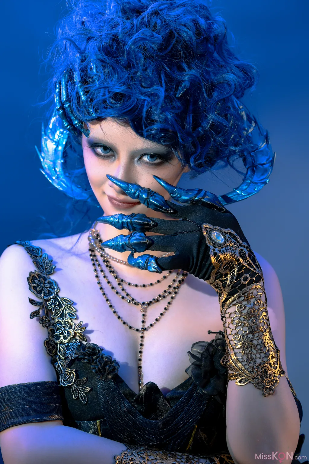 Coser@云溪溪 (Yunx1x1): 乌衣 艾玛斯·乌洛尔 (13 photos)