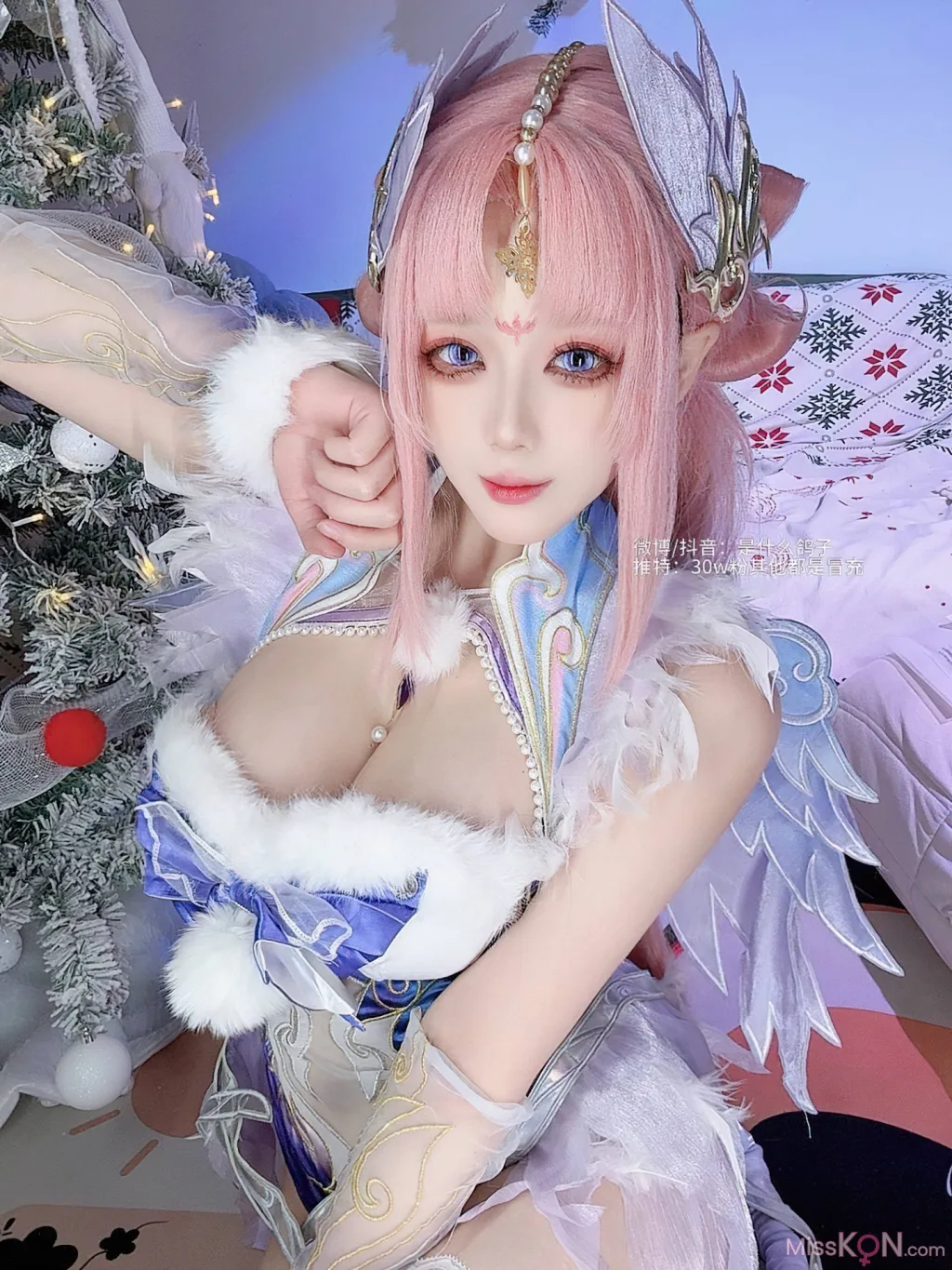 Coser@九言: 殷紫萍 (43 photos + 1 video)
