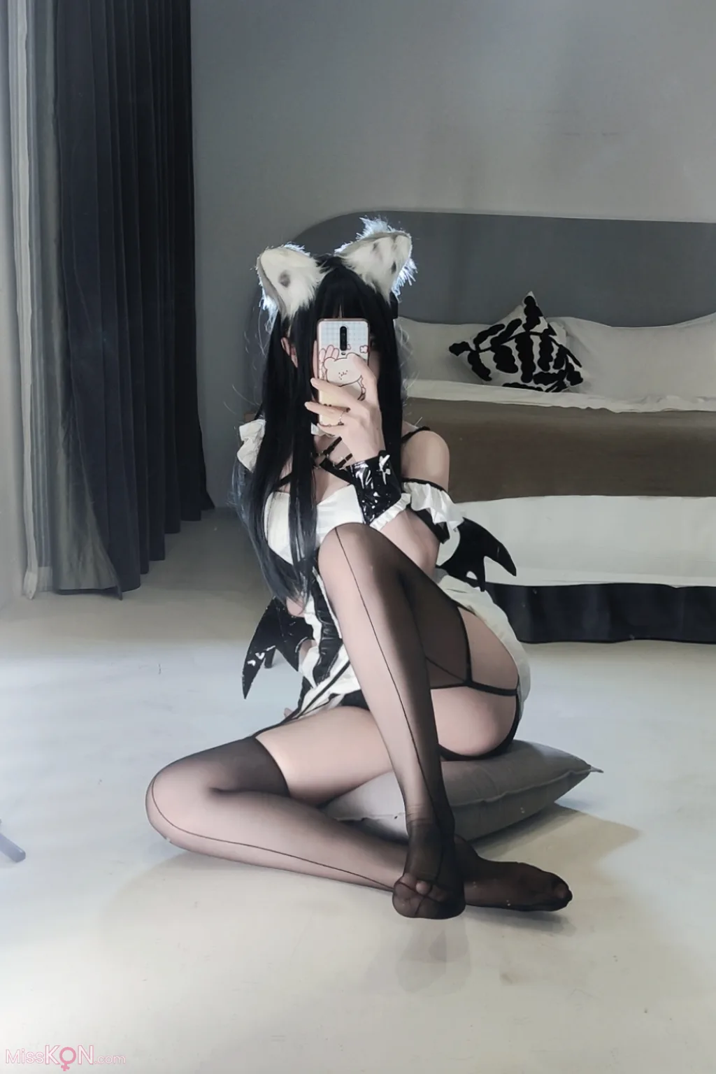 Coser@洛桑w伊梓: 猫耳小恶魔 (42 photos )