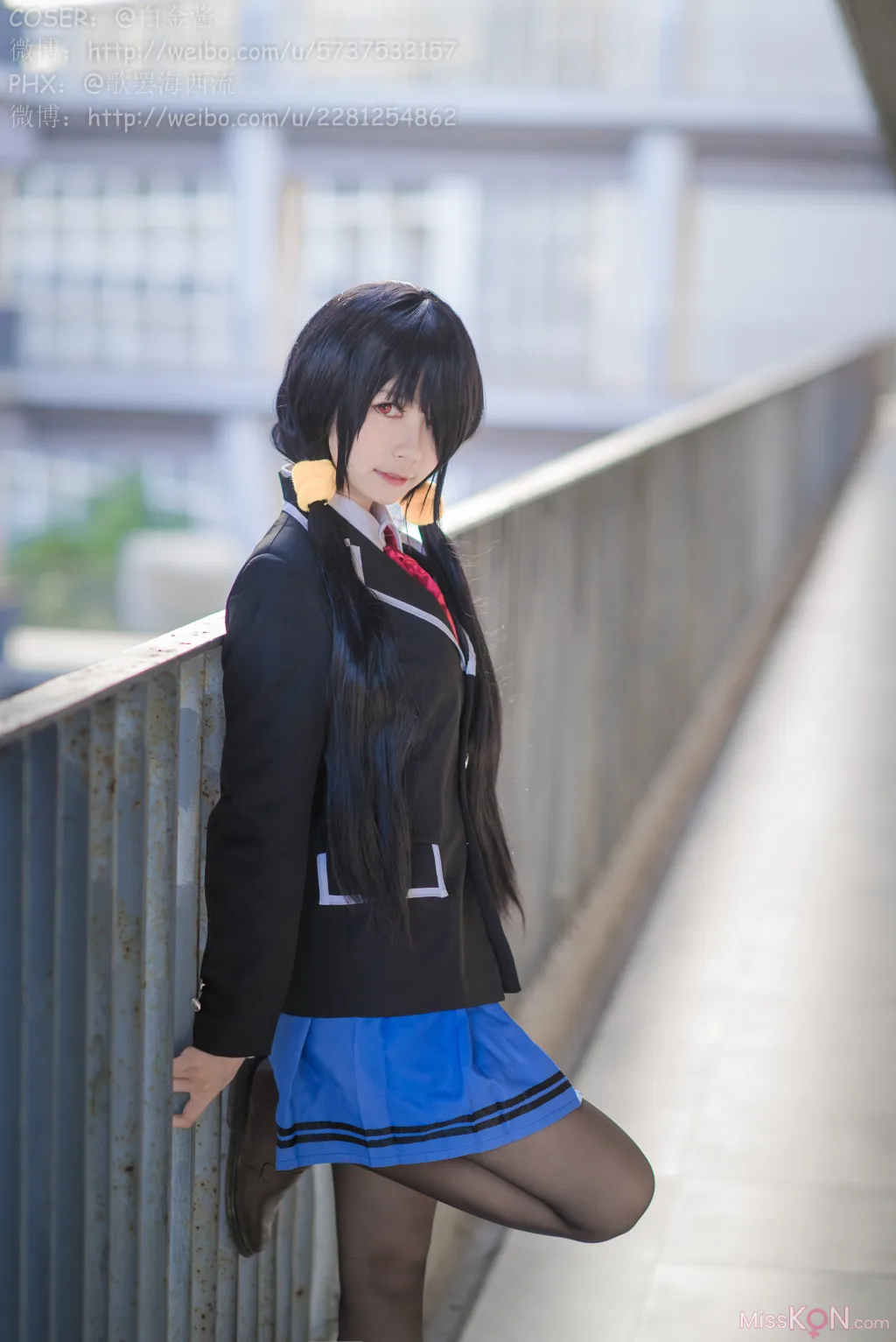 Coser@白金Saki: 制服黑丝 (28 photos)