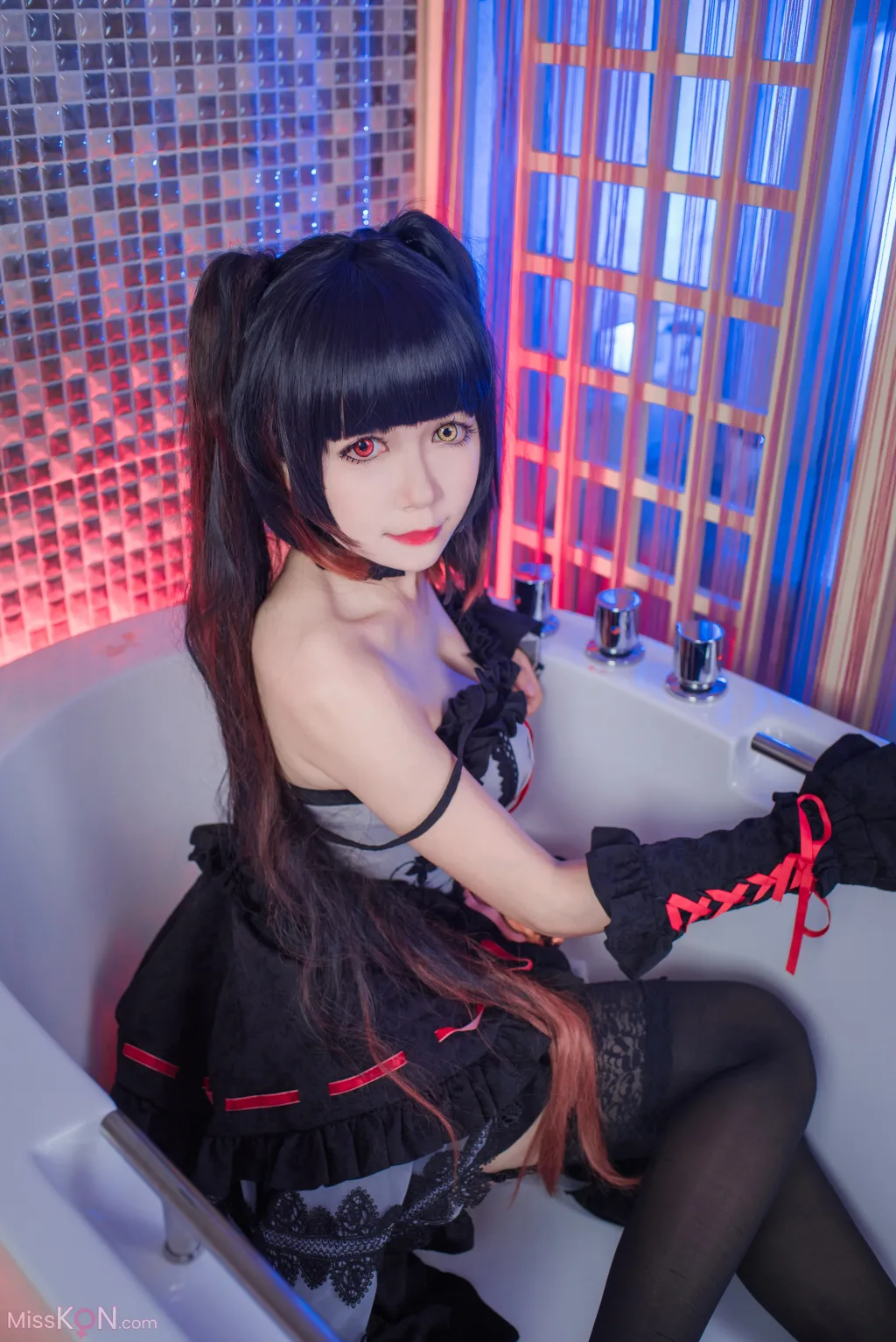 Coser@白金Saki: 浴室死库水 (20 photos) – Page 2