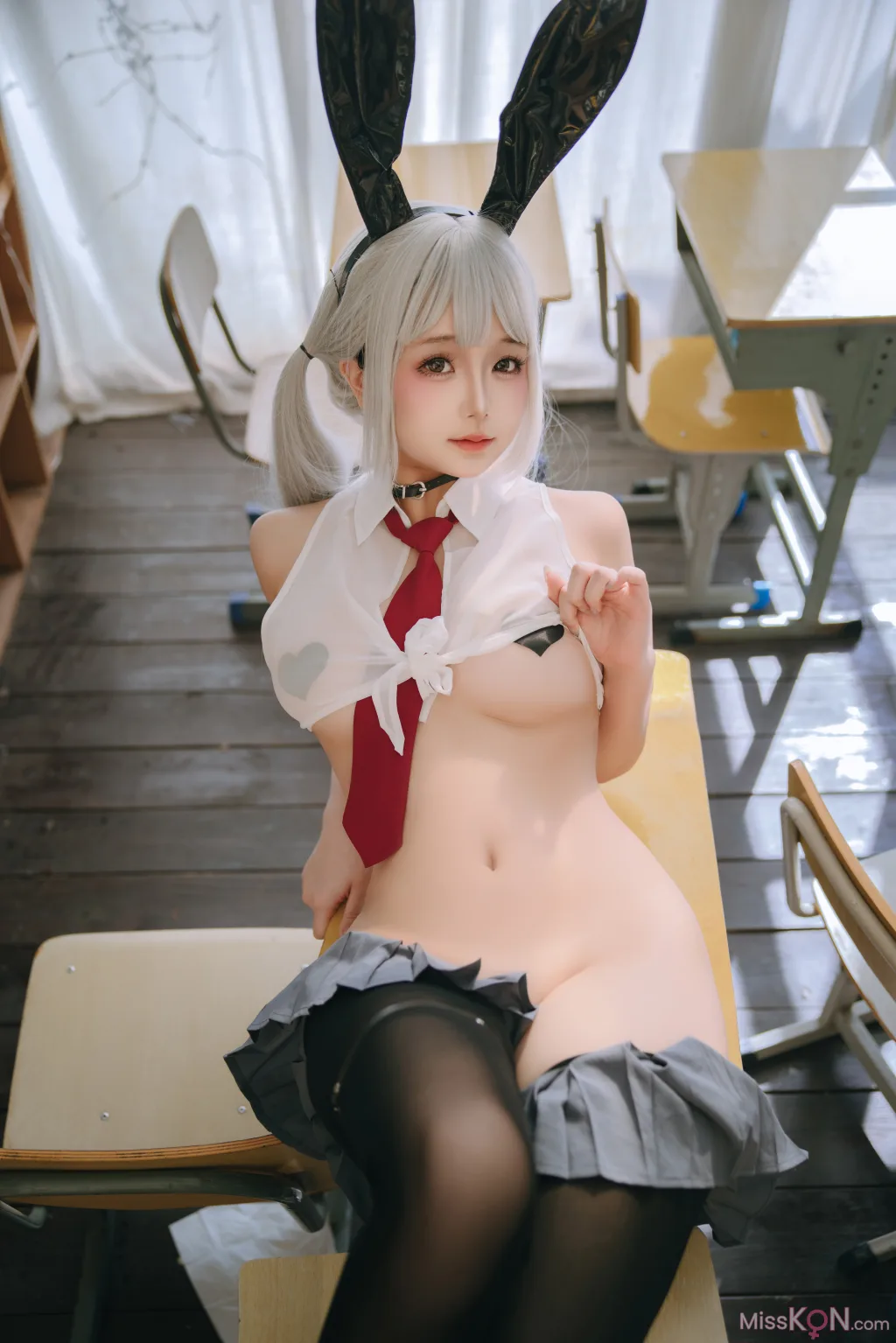 Coser@日奈娇: 叛逆少女JK (116 photos)