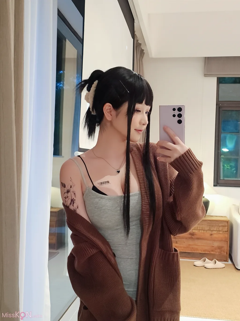 Coser@屿鱼: 杀手妻子 (50 photos)