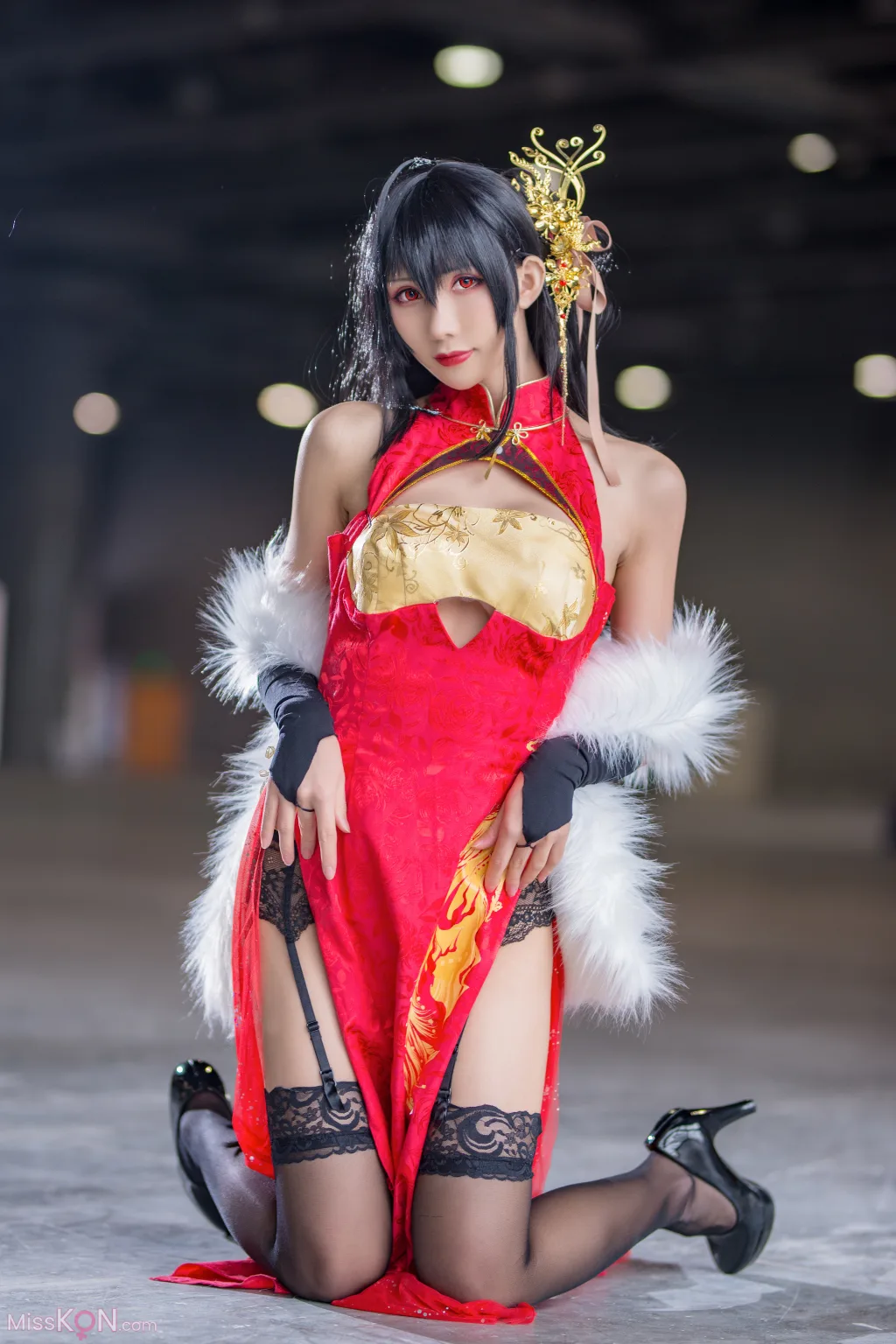 Coser@masaki雅祈: 大凤旗袍 (27 photos)