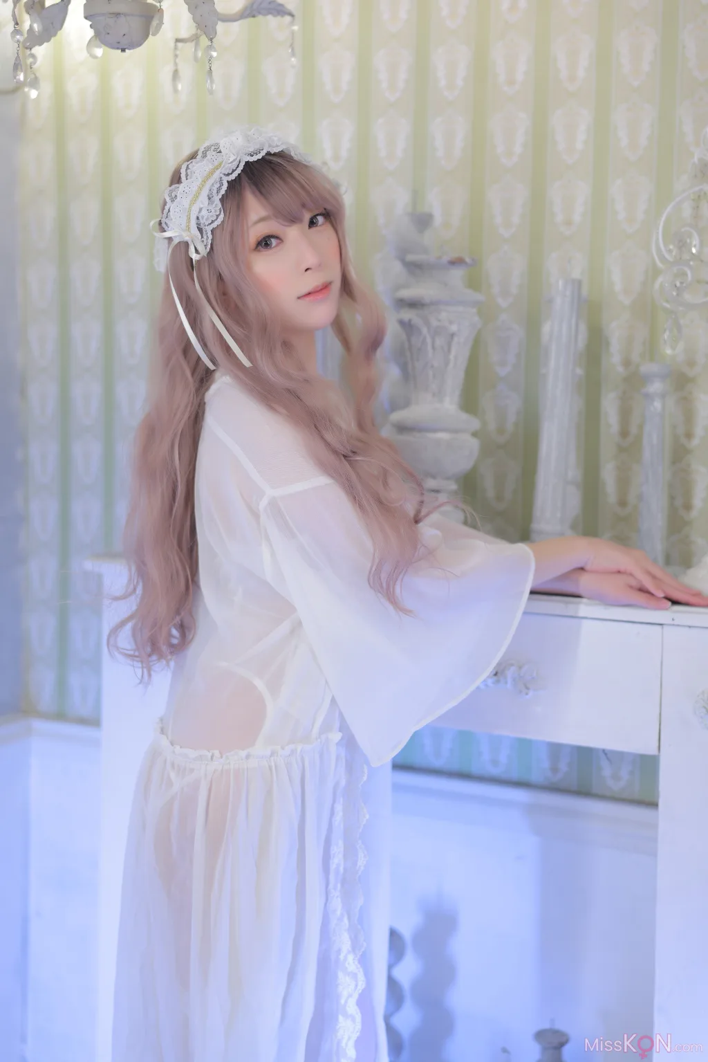 [JP] Miyamoto Saki (宮本彩希): 写真集 『blanc』 (129 photos)