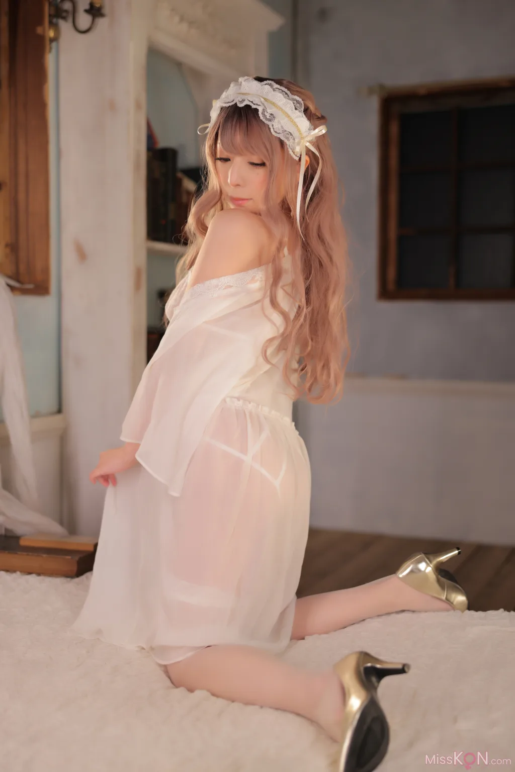 [JP] Miyamoto Saki (宮本彩希): 写真集 『blanc』 (129 photos)
