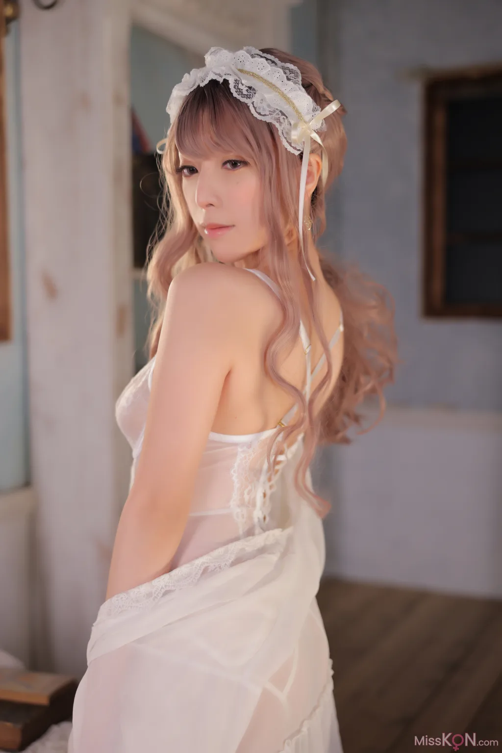 [JP] Miyamoto Saki (宮本彩希): 写真集 『blanc』 (129 photos)