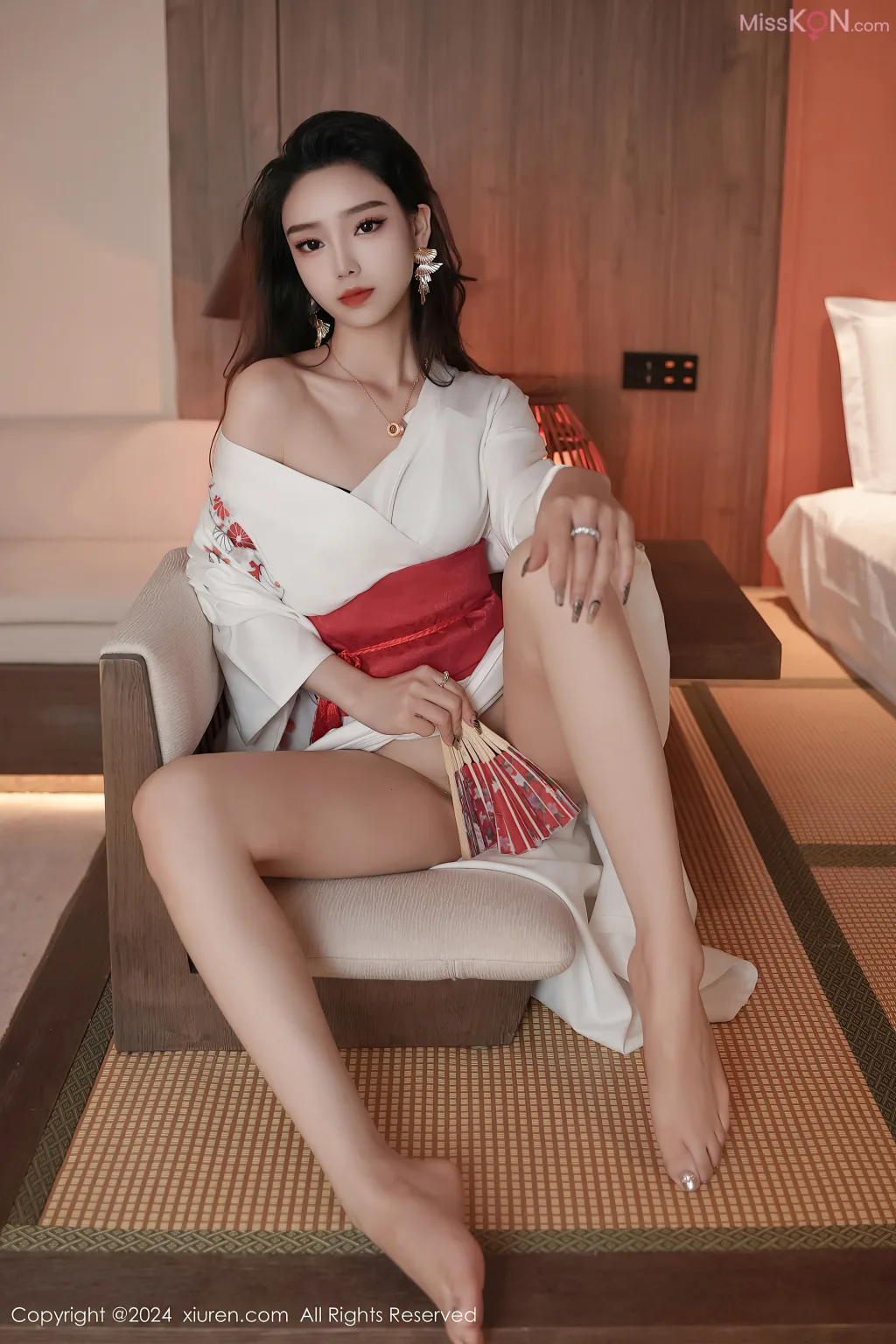 XIUREN No.8366 – 8375 (774 photos)