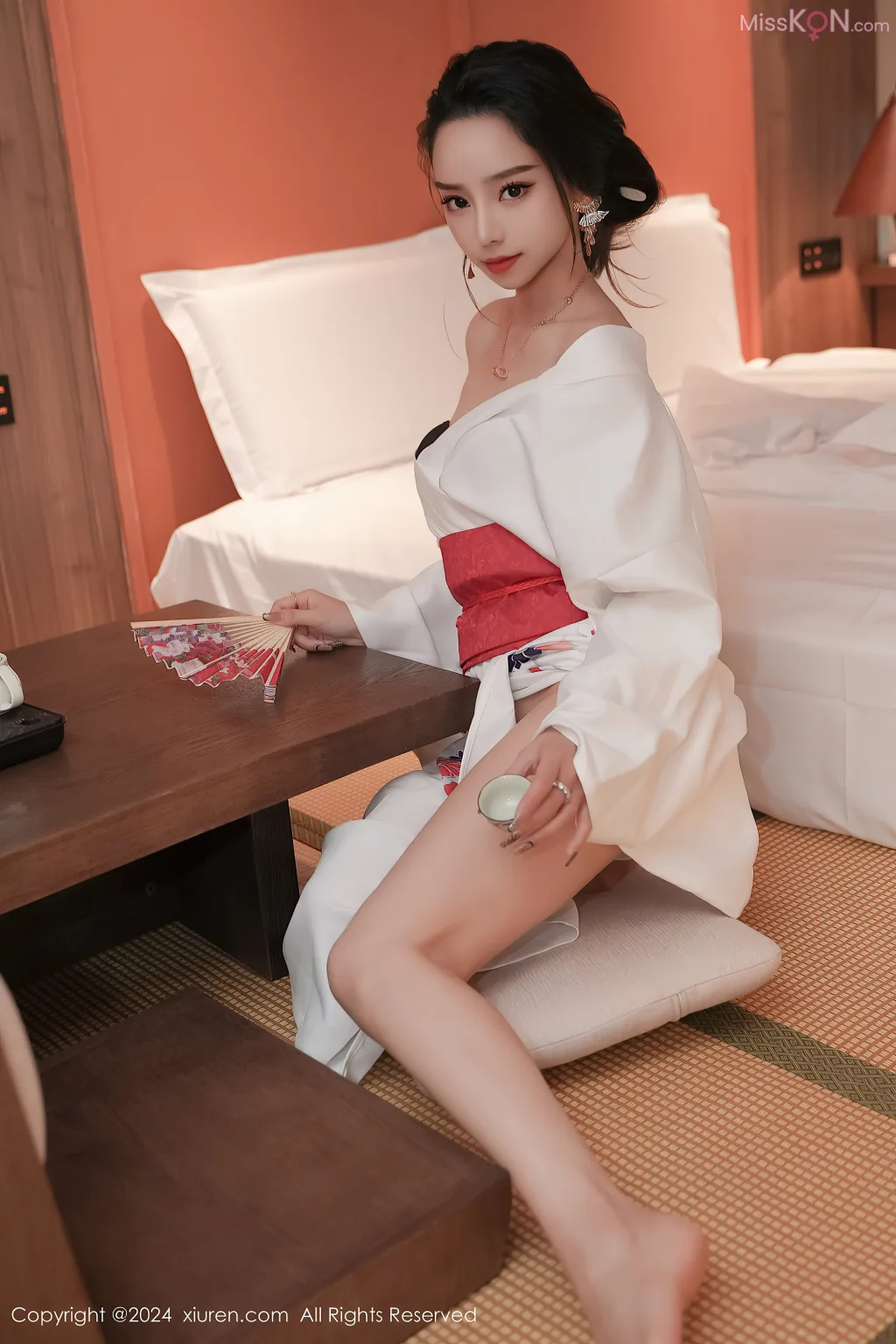 XIUREN No.8366 – 8375 (774 photos)