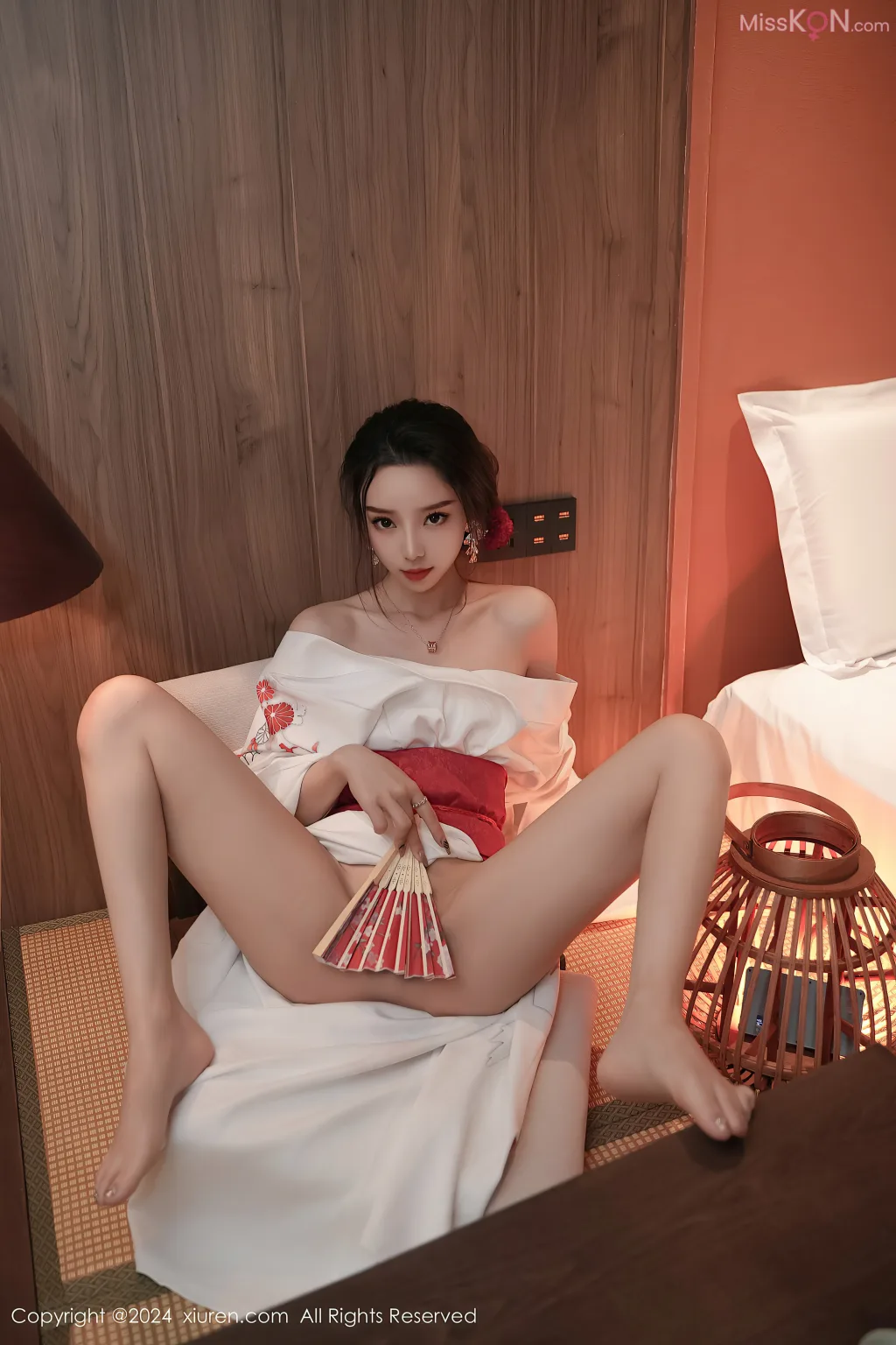 XIUREN No.8366 – 8375 (774 photos)