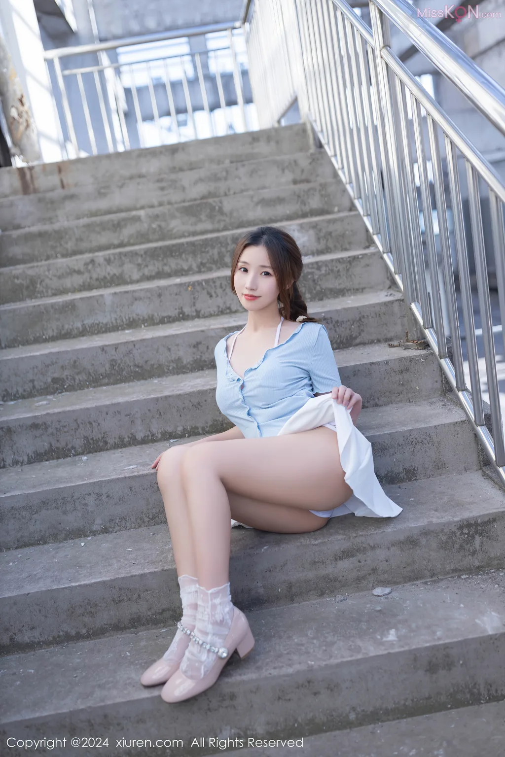 XIUREN No.8366 – 8375 (774 photos)