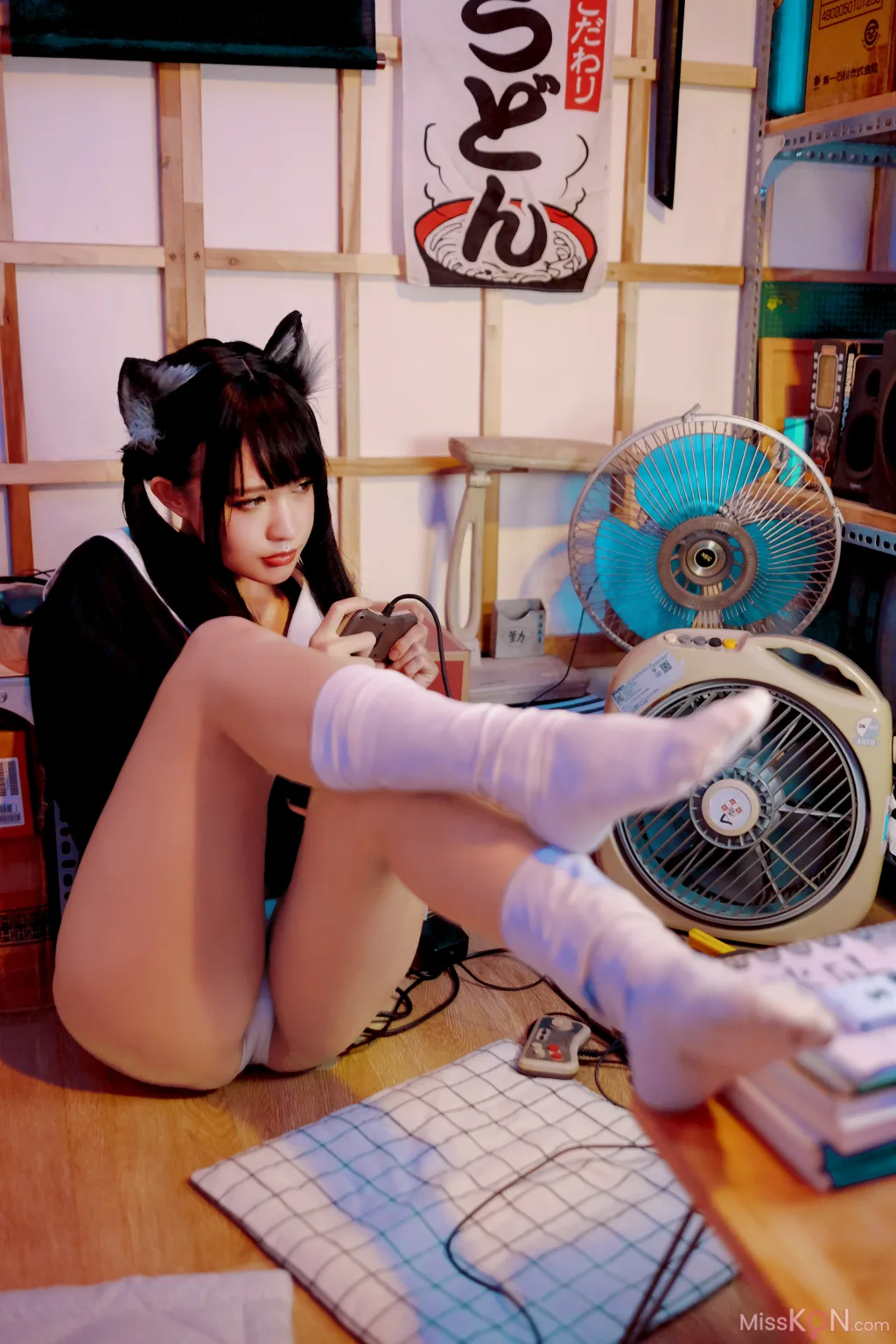 Coser@PingPing: Kuroneko黑猫 (31 photos)