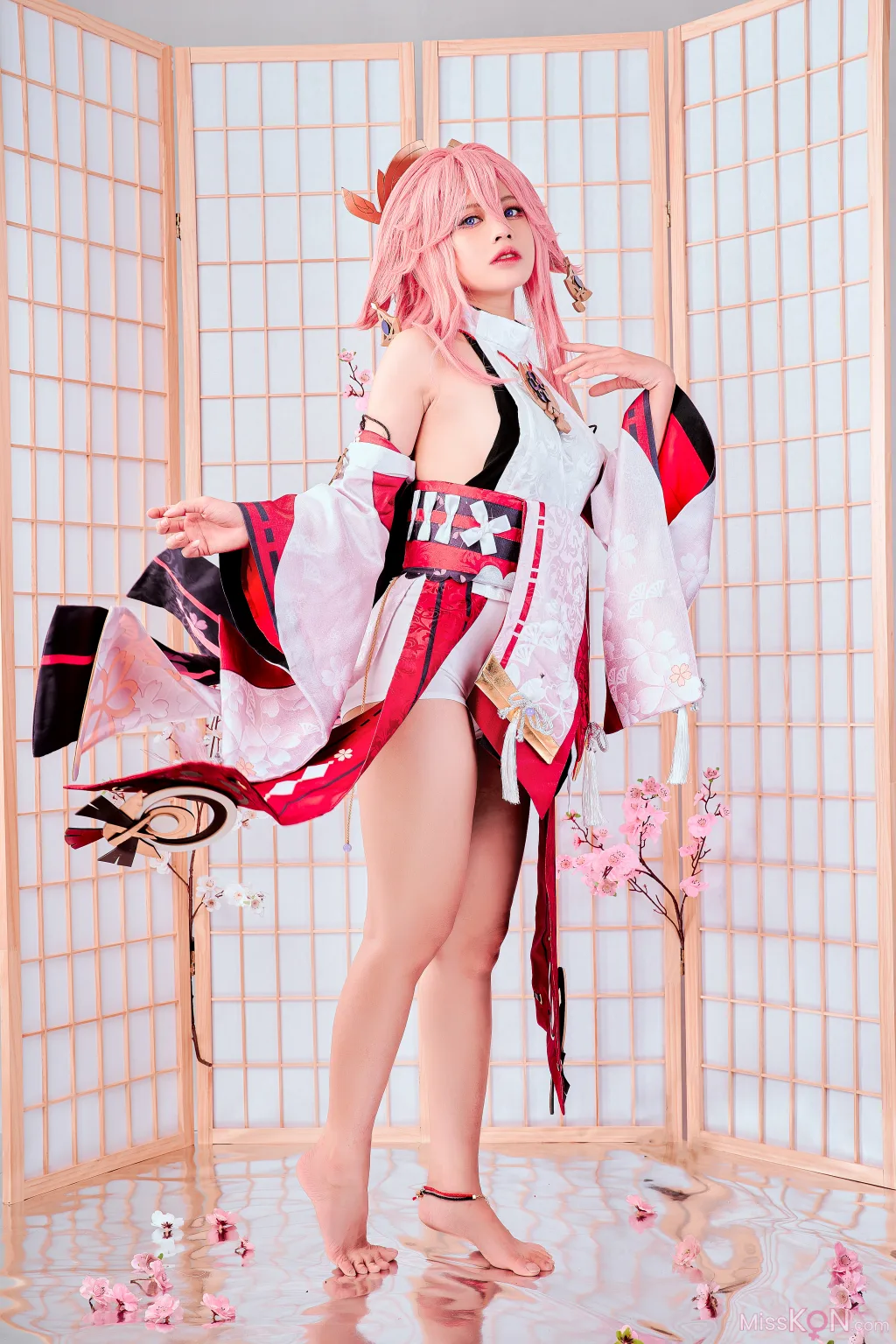 Coser@PingPing: Yae Miko (30 ảnh)