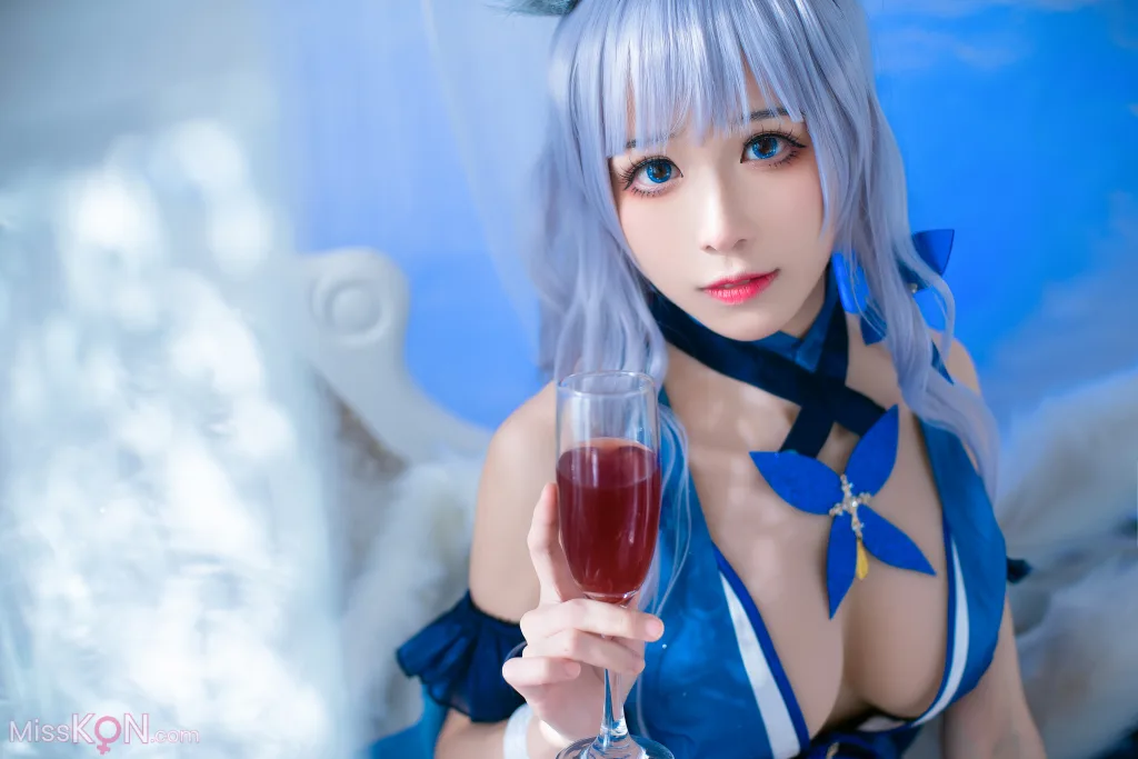 Coser@Tomoyo酱: 碧蓝 信浓礼服 (22 photos)