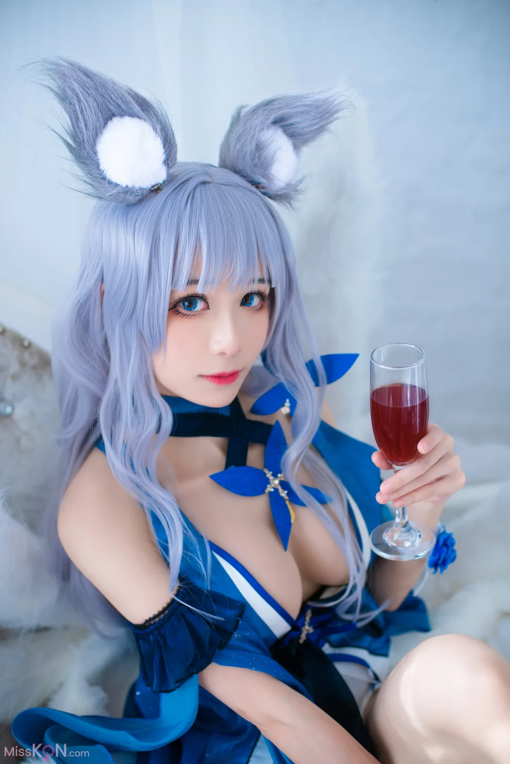 Coser@Tomoyo酱: 碧蓝 信浓礼服 (22 ảnh)