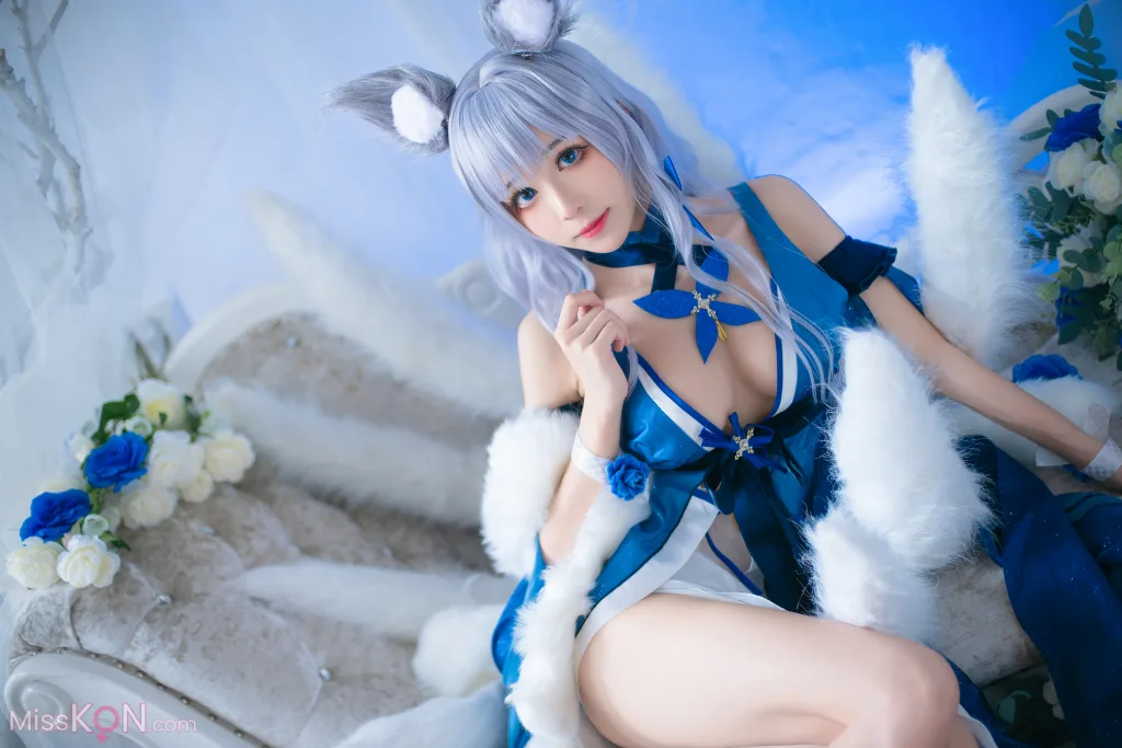 Coser@Tomoyo酱: 碧蓝 信浓礼服 (22 ảnh)