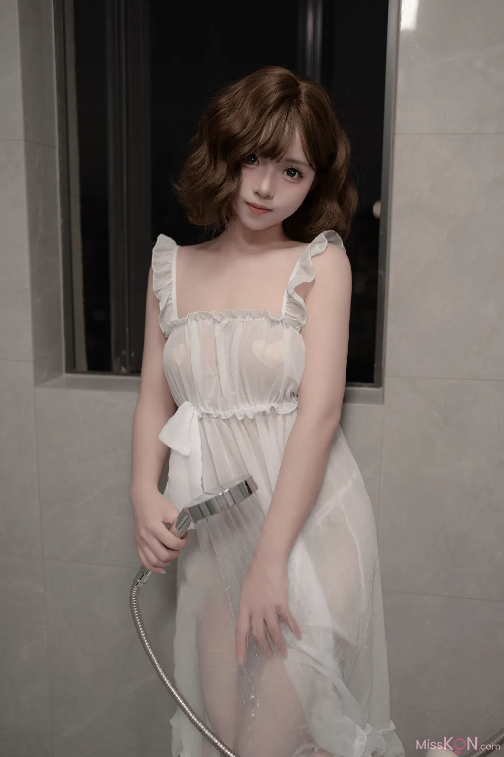 Coser@Bangni邦尼: 湿身 (84 photos)