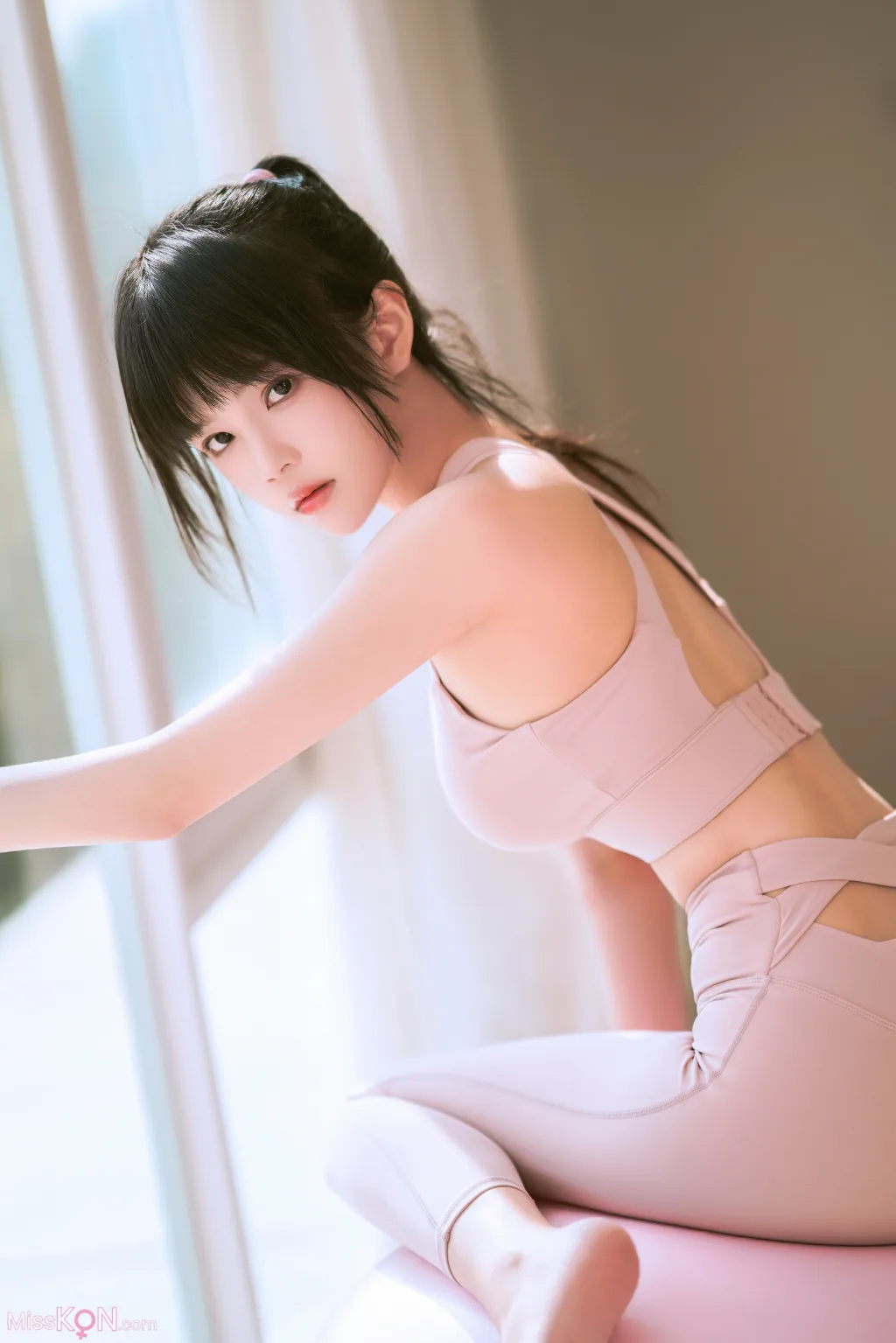 Coser@桜桃喵: 瑜伽服 (45 photos)