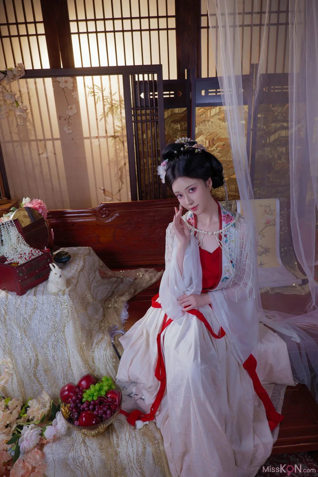 Coser@年年Nnian: 广寒宫 (80 photos)