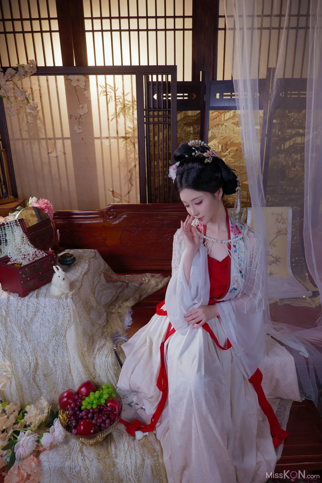 Coser@年年Nnian: 广寒宫 (80 photos)