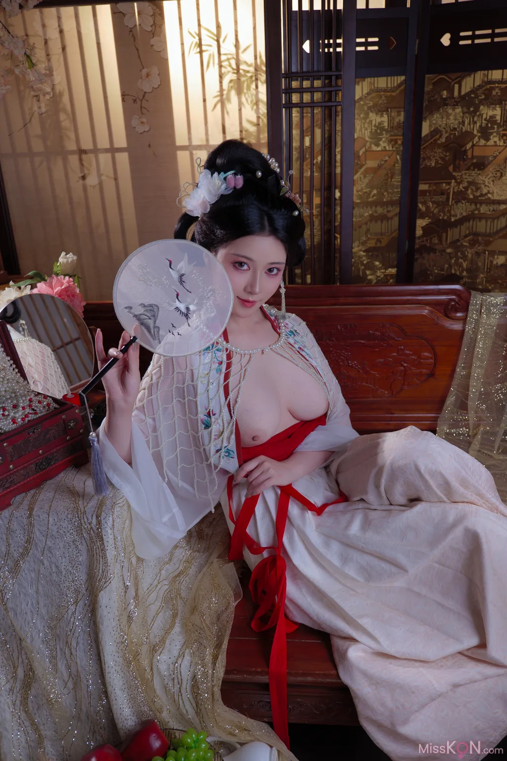 Coser@年年Nnian: 广寒宫 (80 photos)