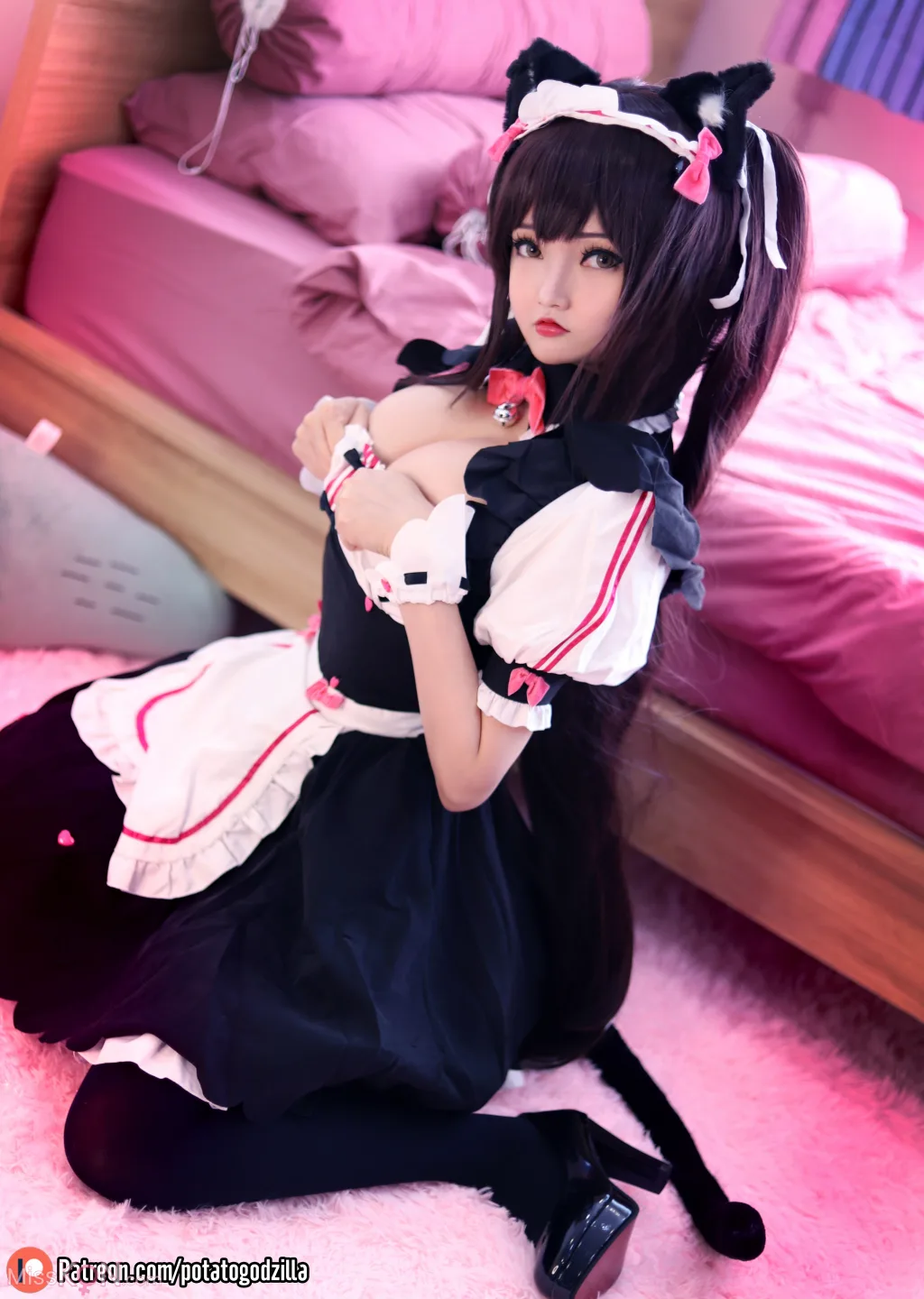 Coser@Potato Godzilla: Chocola (34 photos)