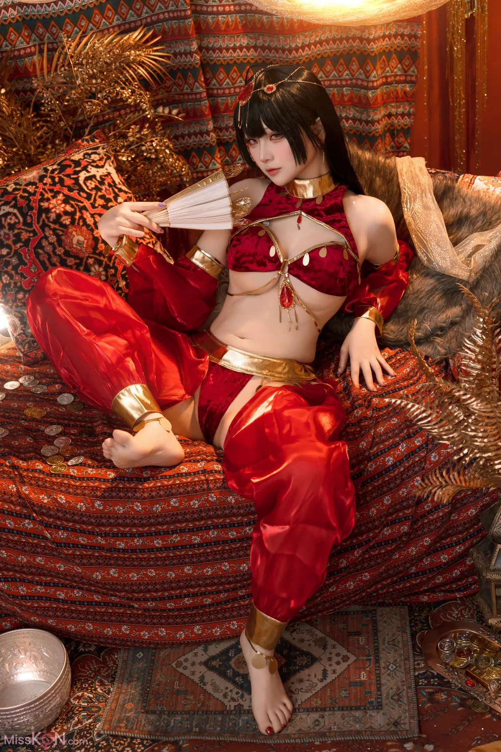 Coser@屿鱼: 大凤舞娘 新年特典 (50 photos)