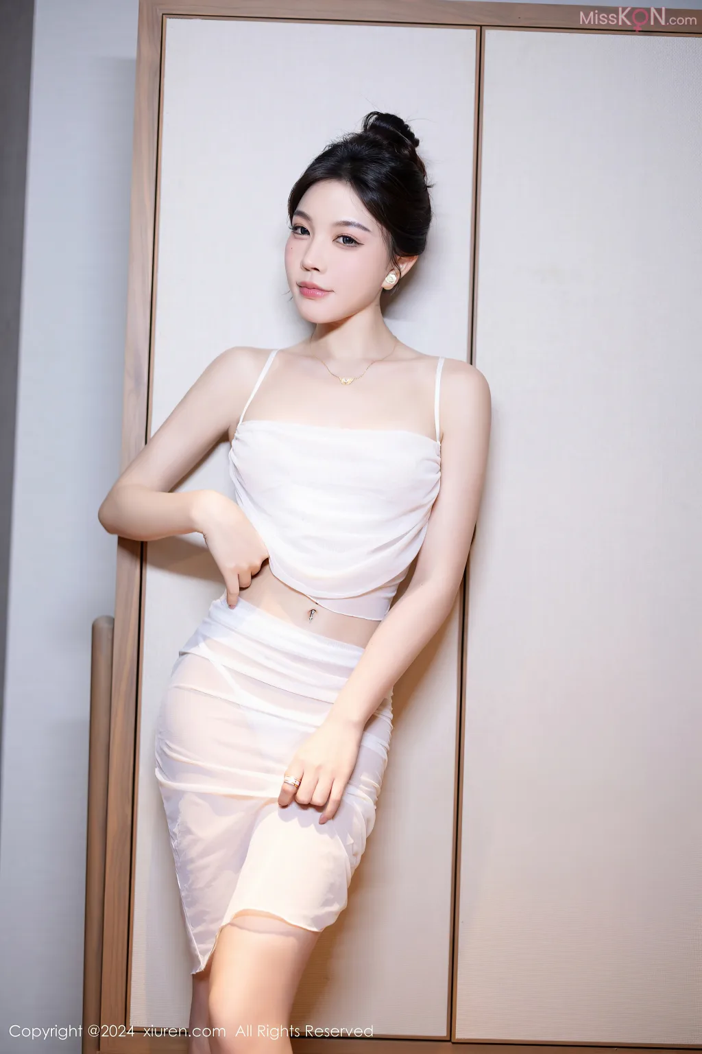 XIUREN No.8486 – 8495 (789 photos)