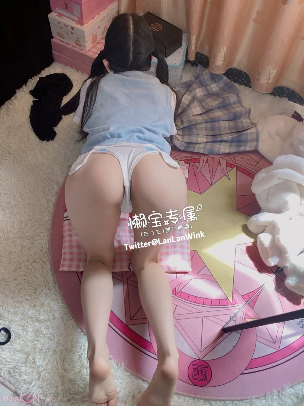 Coser@懒懒睡不醒: 和闺蜜一起弹力摇 (267 photos )
