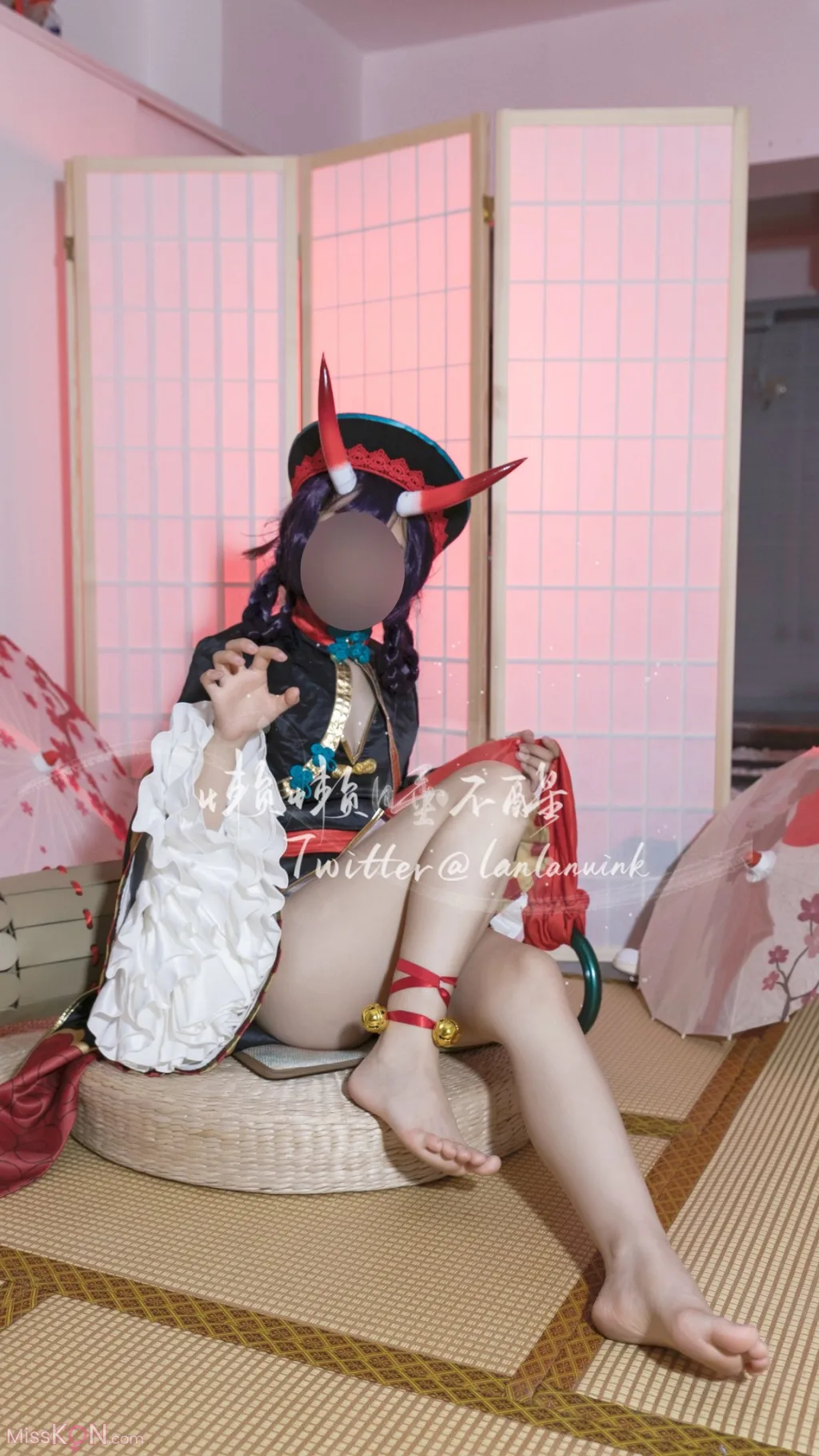 Coser@懒懒睡不醒: 和闺蜜一起弹力摇 (267 photos )