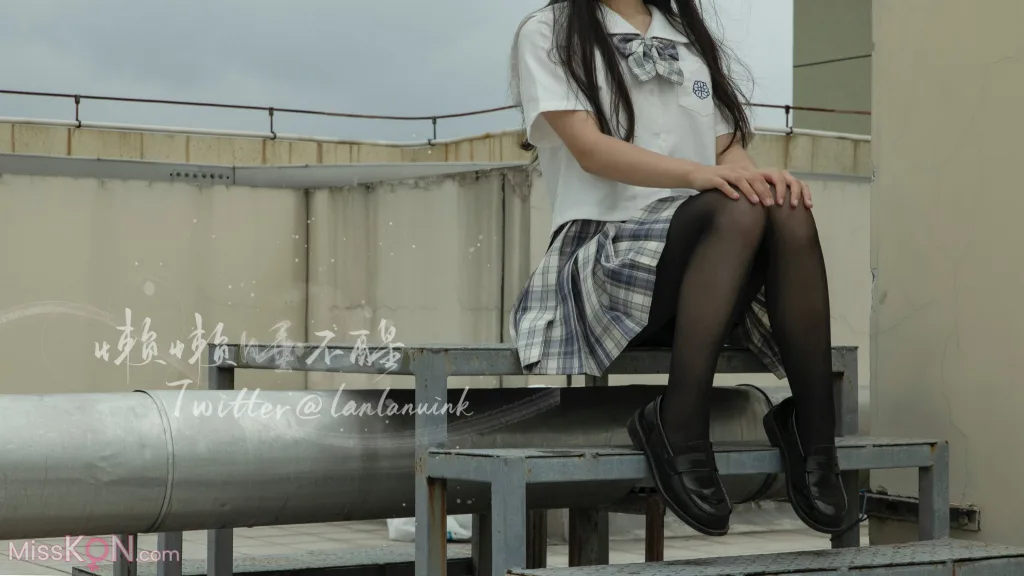 Coser@懒懒睡不醒: 和闺蜜一起弹力摇 (267 photos )