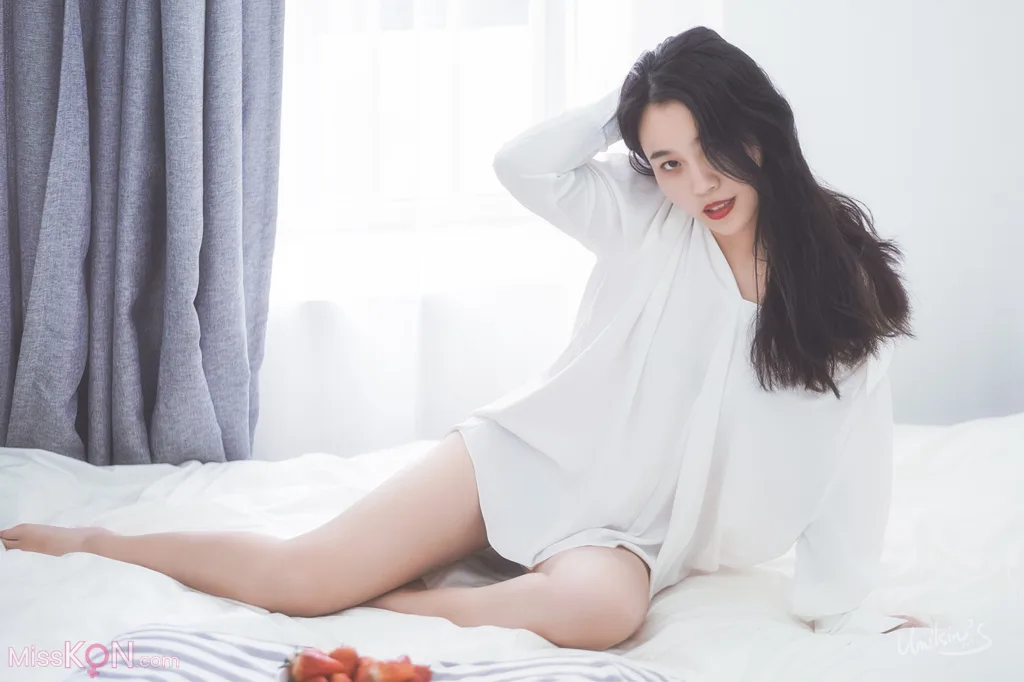 Umikin Adult Photography: 知名唯美情色摄影大咖 约拍超美御姐熟女大合集 (213 photos)