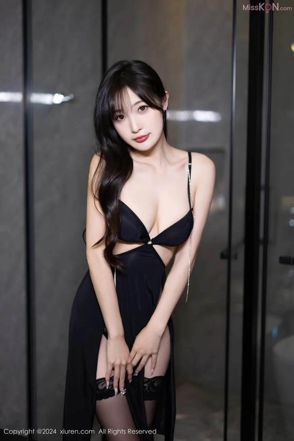 XIUREN No.8526 – 8535 (761 photos)