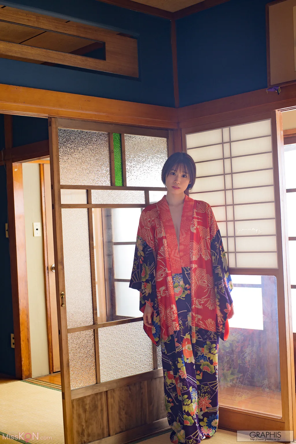 [JP] Miho Nana (未歩なな): [Graphis Gals] No.552 VIVACIOUS (141 photos)