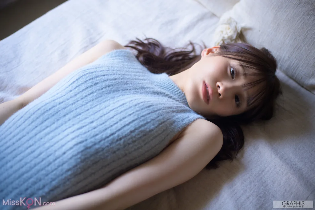 [JP] Miho Nana (未歩なな): [Graphis Gals] No.552 VIVACIOUS (141 photos)