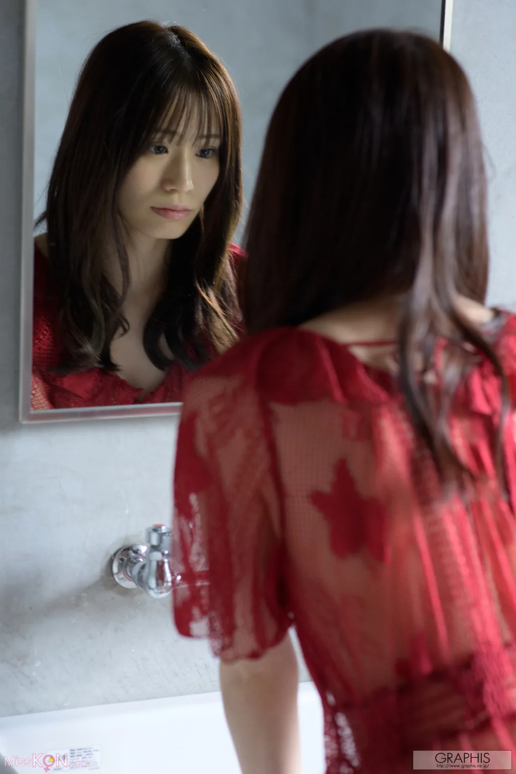 [JP] Miho Nana (未歩なな): [Graphis Gals] No.552 VIVACIOUS (141 photos)