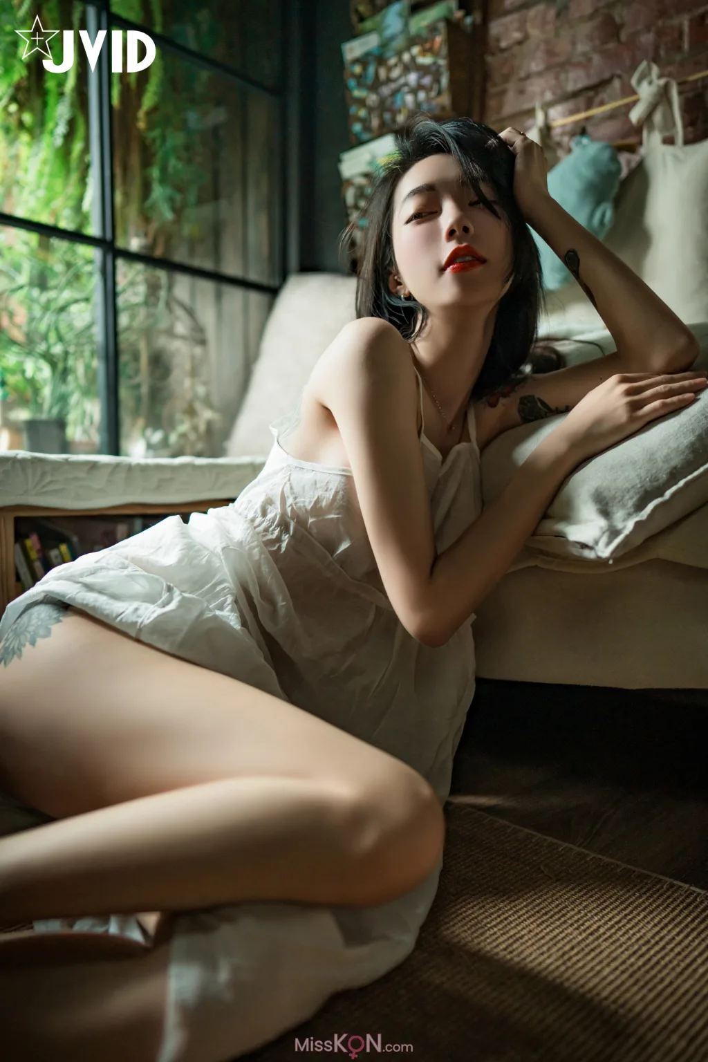[JVID] 飄飄哥: 最美女神飄飄 實體寫真電子版 (234 photos)