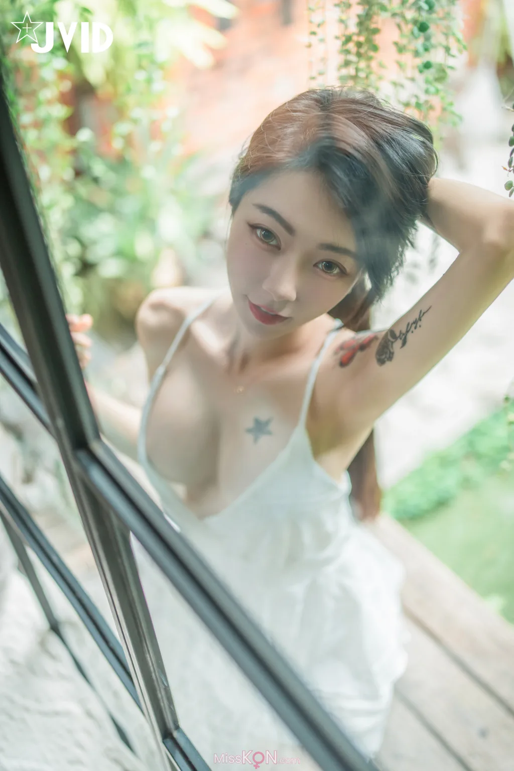 [JVID] 飄飄哥: 最美女神飄飄 實體寫真電子版 (234 photos)