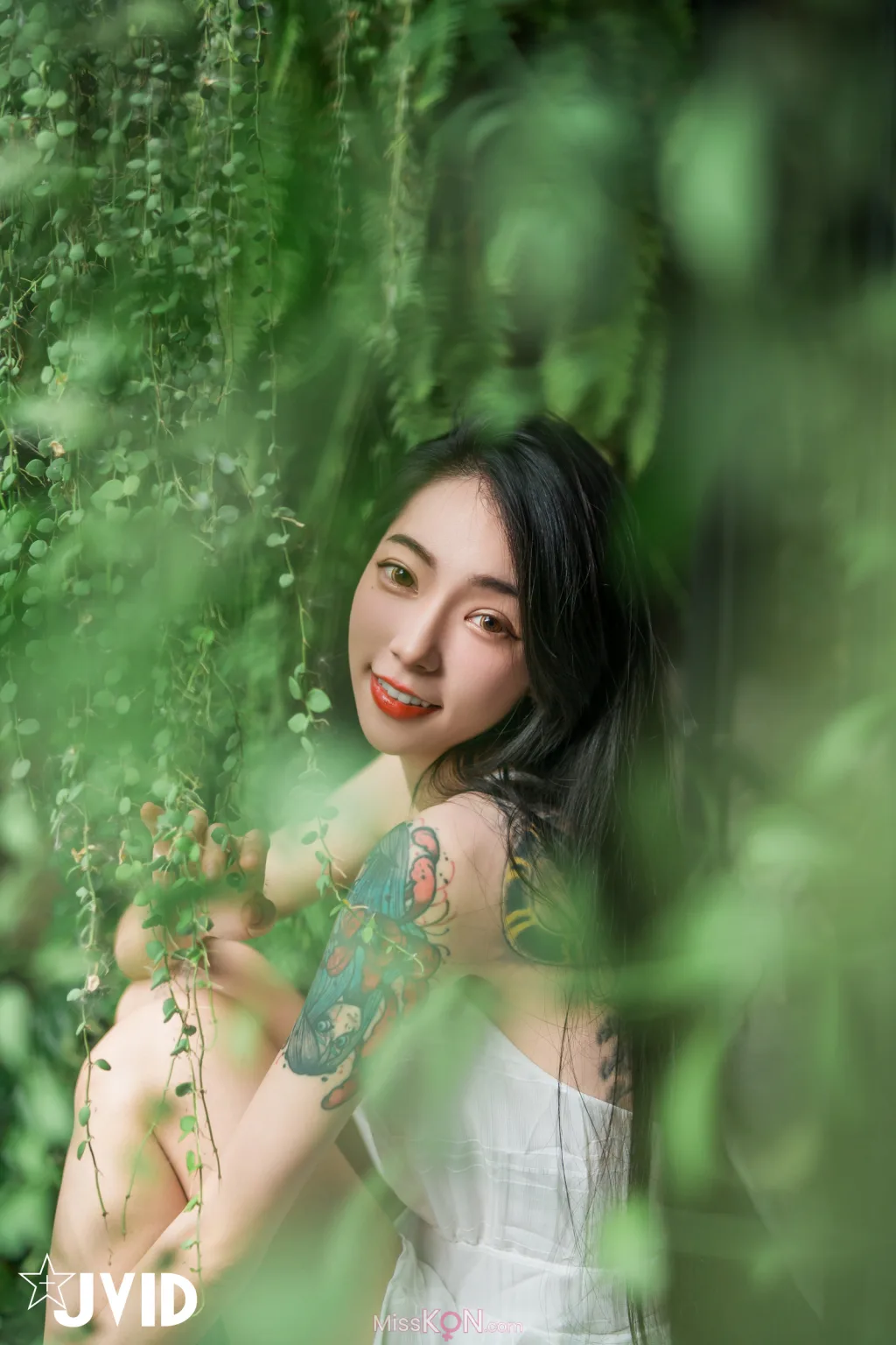[JVID] 飄飄哥: 最美女神飄飄 實體寫真電子版 (234 photos)